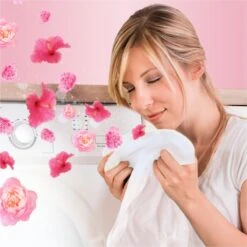 Lenor Pioenroos En Hibiscus Parels - In-Wash Geurbooster - Voordeelverpakking 6 X 15 Wasbeurten -Schoonmaakserie Winkel 1200x1200 1262