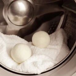 FAVE Drogerballen XL - 6 Stuks - Inclusief 2x Lavendelolie & Opbergzakje - Wasbol - Wasballen - Doseerbol - Droogballen - Duurzaam -Schoonmaakserie Winkel 1200x1200 1574